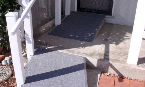 Threshold ramp for front and rear entry